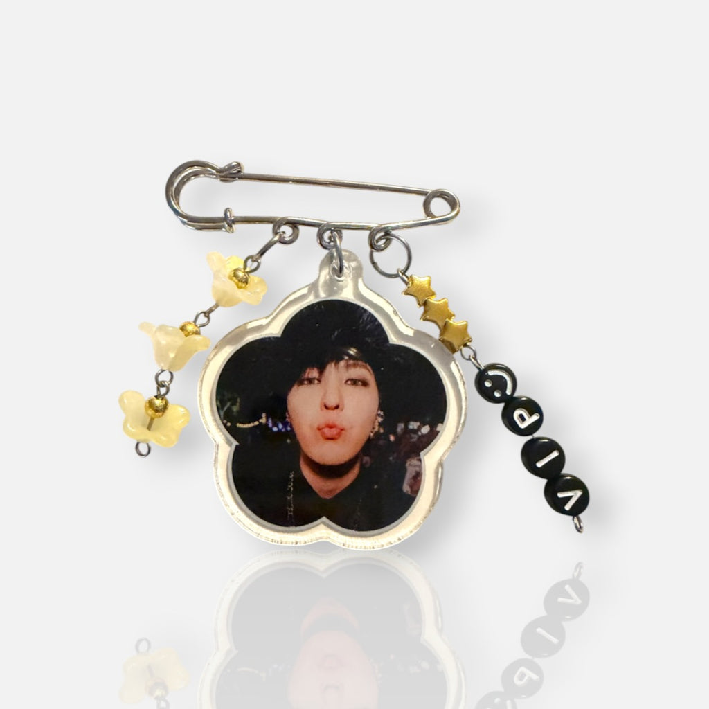 BIGBANG Flower Keychain